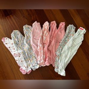 LIKE NEW BABY GIRL FOOTSIES BUNDLE